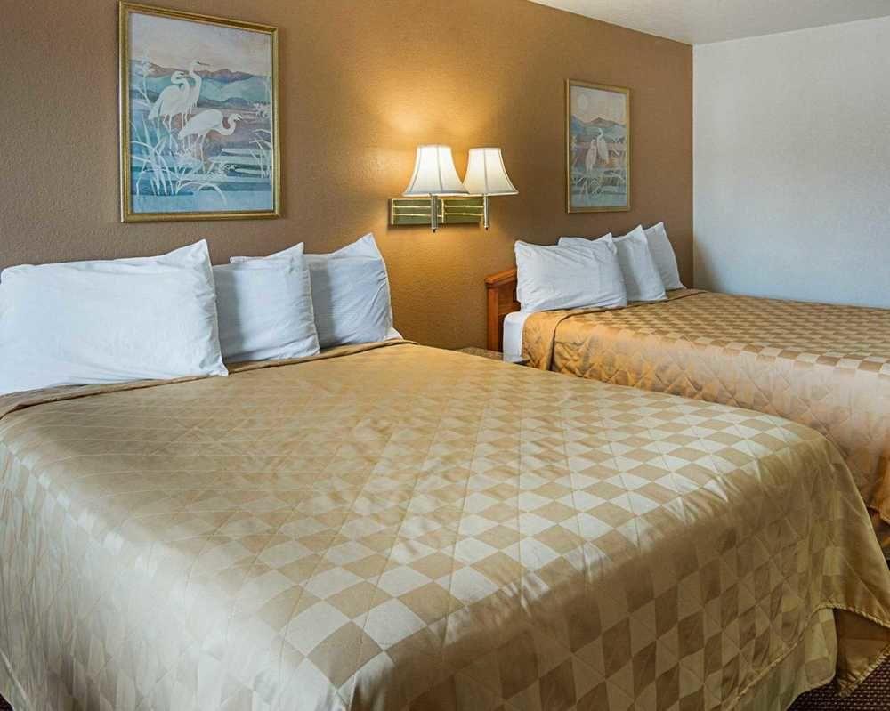 Red Roof Inn Накодочес Экстерьер фото